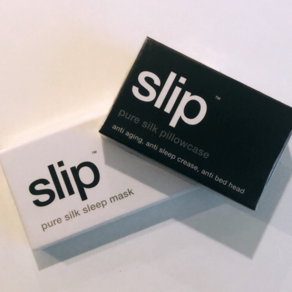 SLIP pure silk pillowcase BLACK & sleep mask WHITE